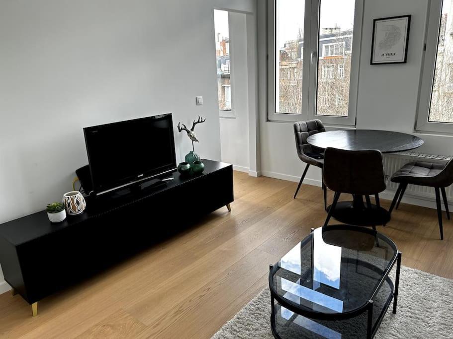 Apartment Near Central Station Antwerpen Kültér fotó